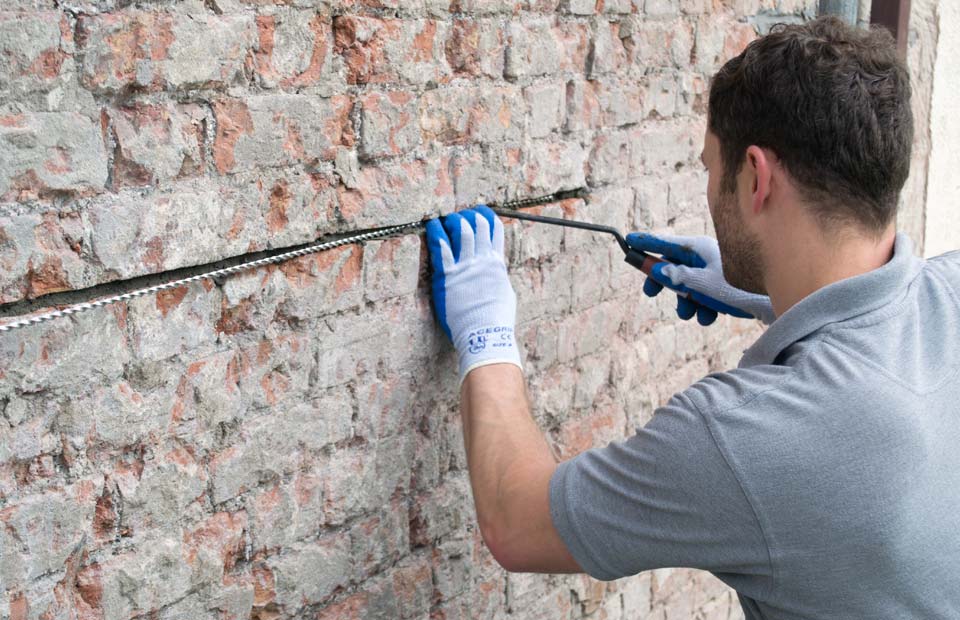 Cracked wall repair service Boston Massachusetts